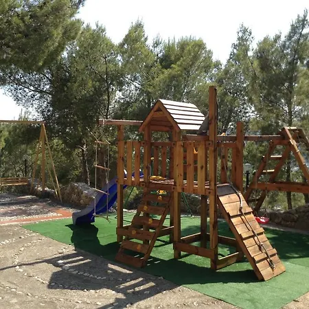 Marhu' Lägenhetshotell 3*