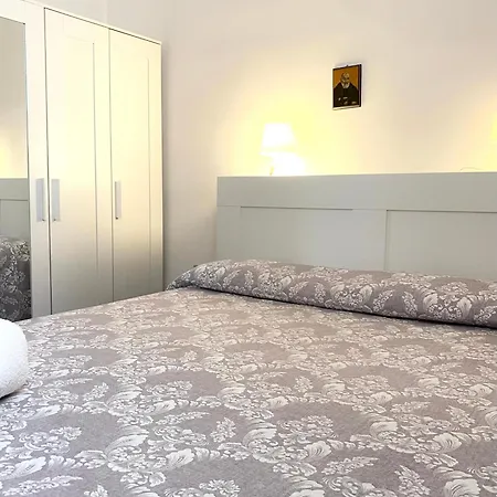 Marhu' Lägenhetshotell 3*