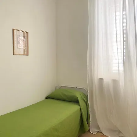 Ξενοδοχείο με διαμερίσματα Marhu'